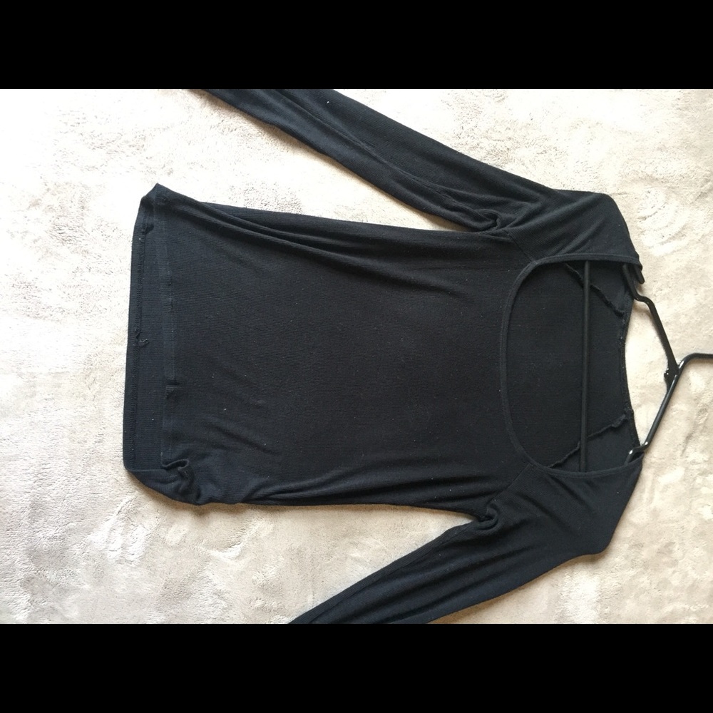 Long sleeve black shirt